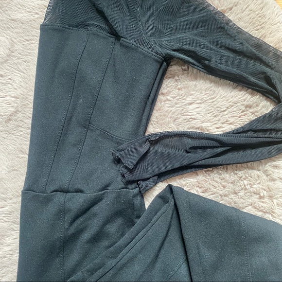 Guess Mesh Detail Jumpsuit - XS - Picture 8 of 8